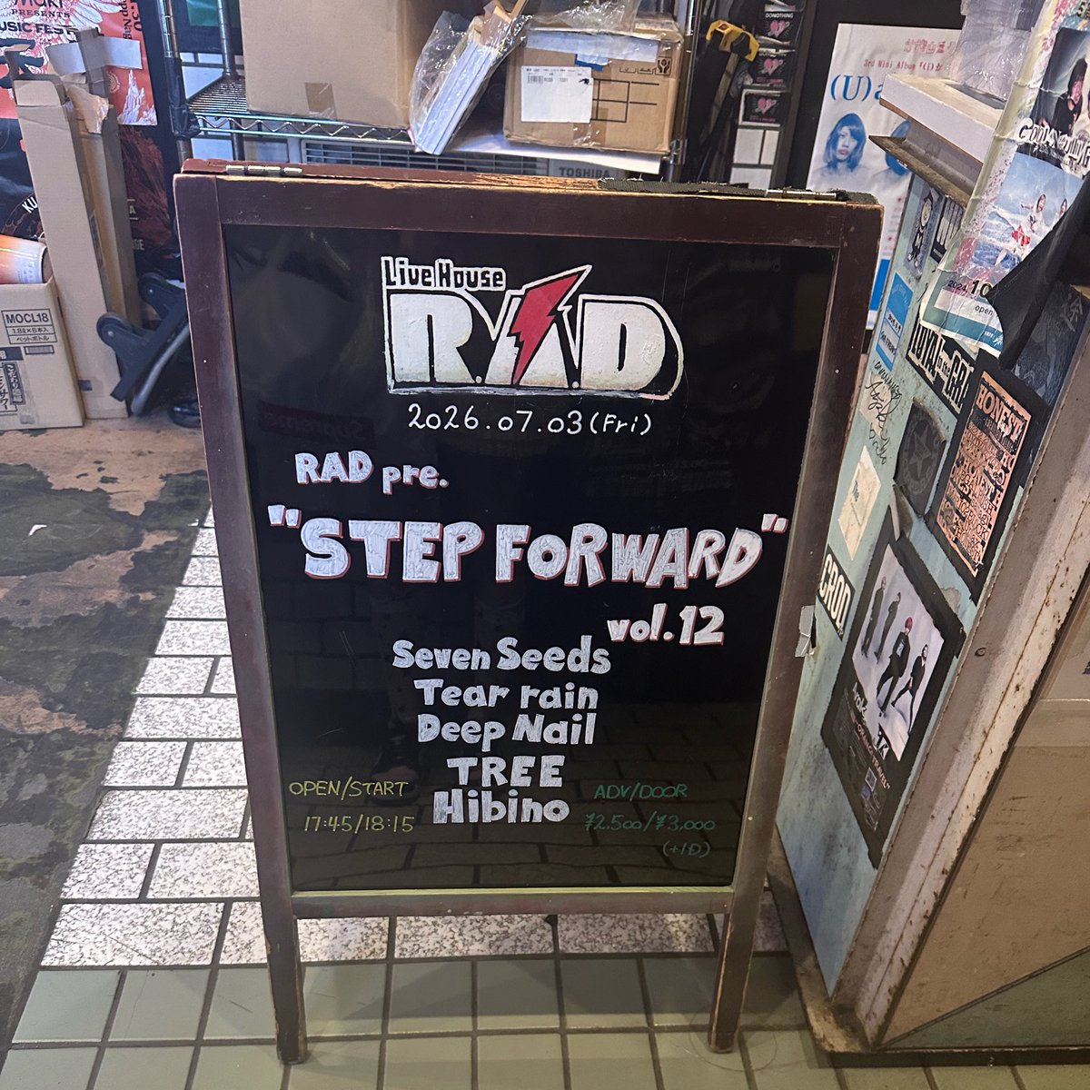 m__wwo6's tweet photo. 3連チャンありがとでした𑁊^. .^𑁊♩
すきなばんど沢山見れたな(ˆ꜆ . ̫ . ).ᐟ.ᐟ💮 https://t.co/JZjgjZYaSA