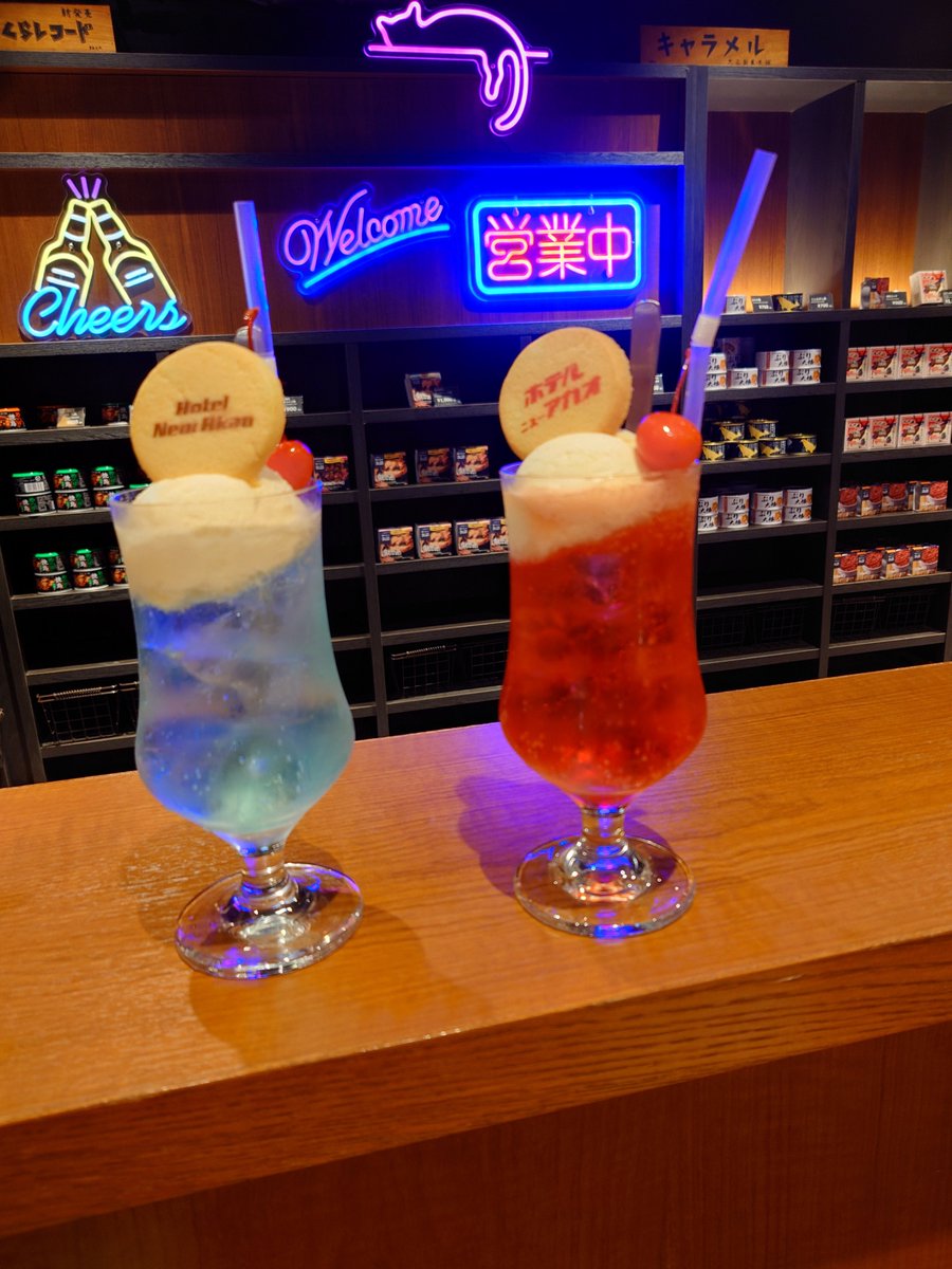 sinceswitch's tweet photo. 熱海に行ってきたのよ
お風呂入って食べてお風呂入って飲んで寝てお風呂入って食べました♨️🍚♨️🍹(¦3[▓▓]♨️🍚 https://t.co/yuba6QxKgZ