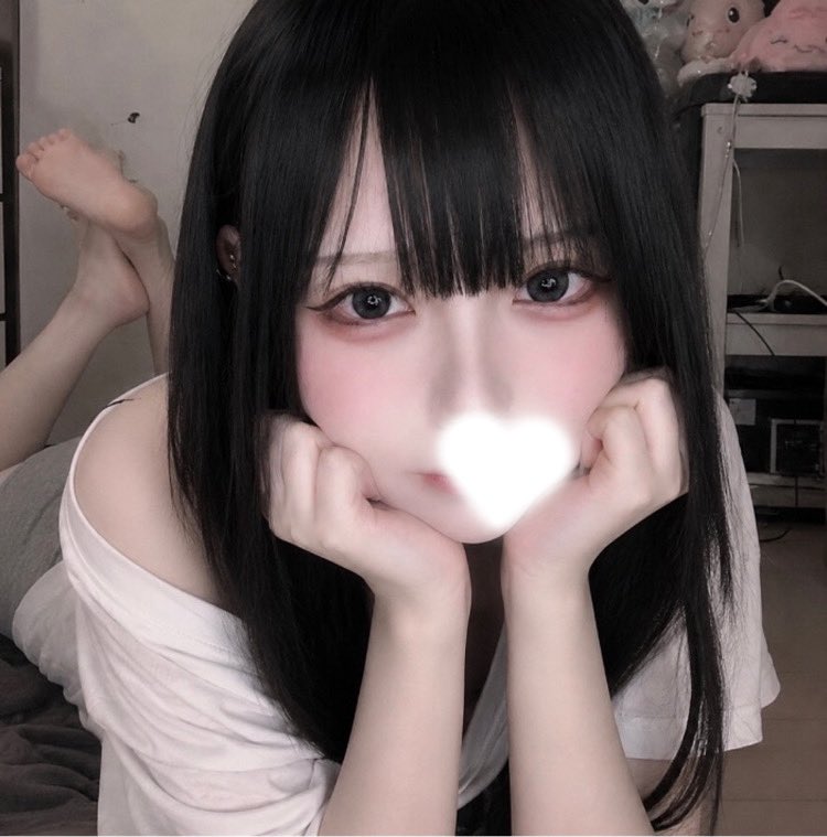 rin20060905's tweet photo. 都合のいい人探して���す👀
#裏垢女子 #自撮り界隈 https://t.co/I3DJL8ByOd