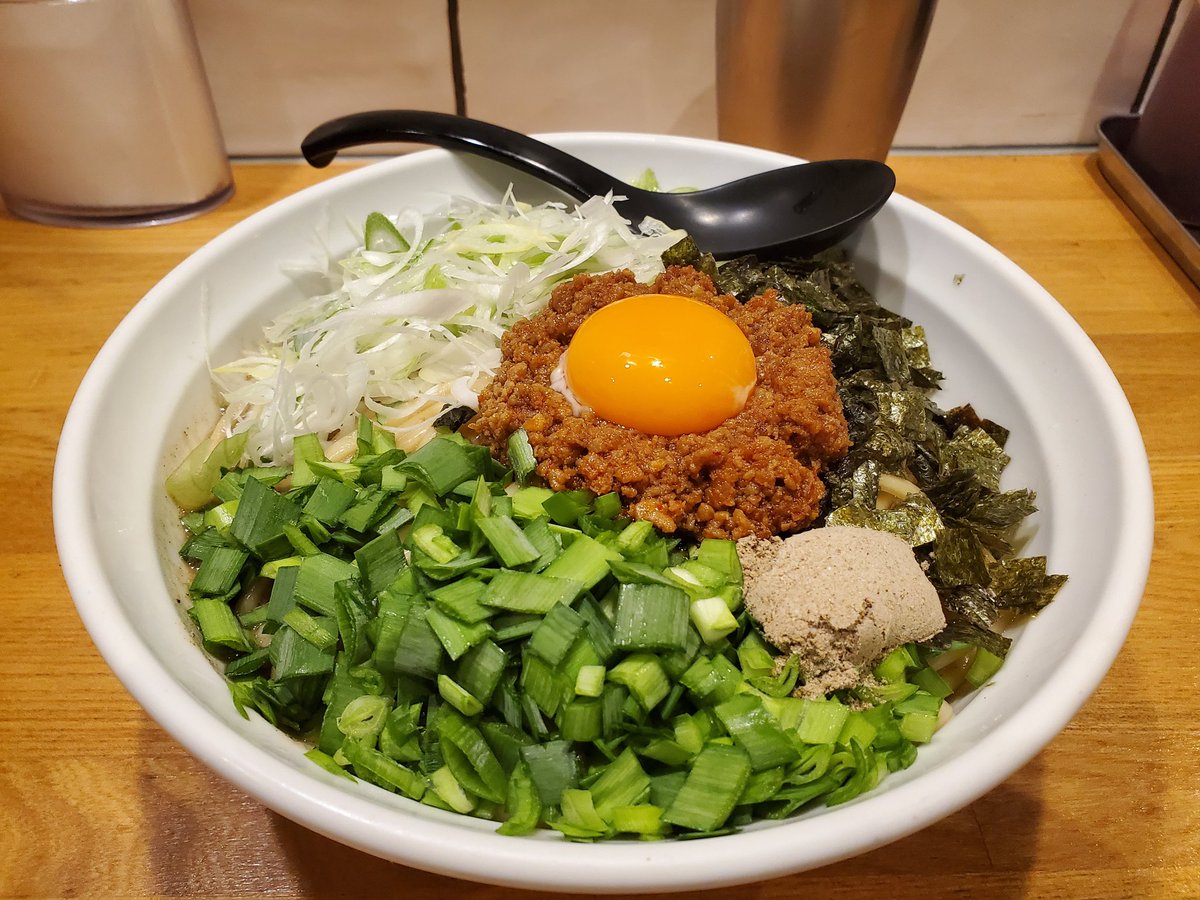 RAMTAN01's tweet photo. 取りあえずまぜそばでも食べるか https://t.co/kDQtYbOy3J