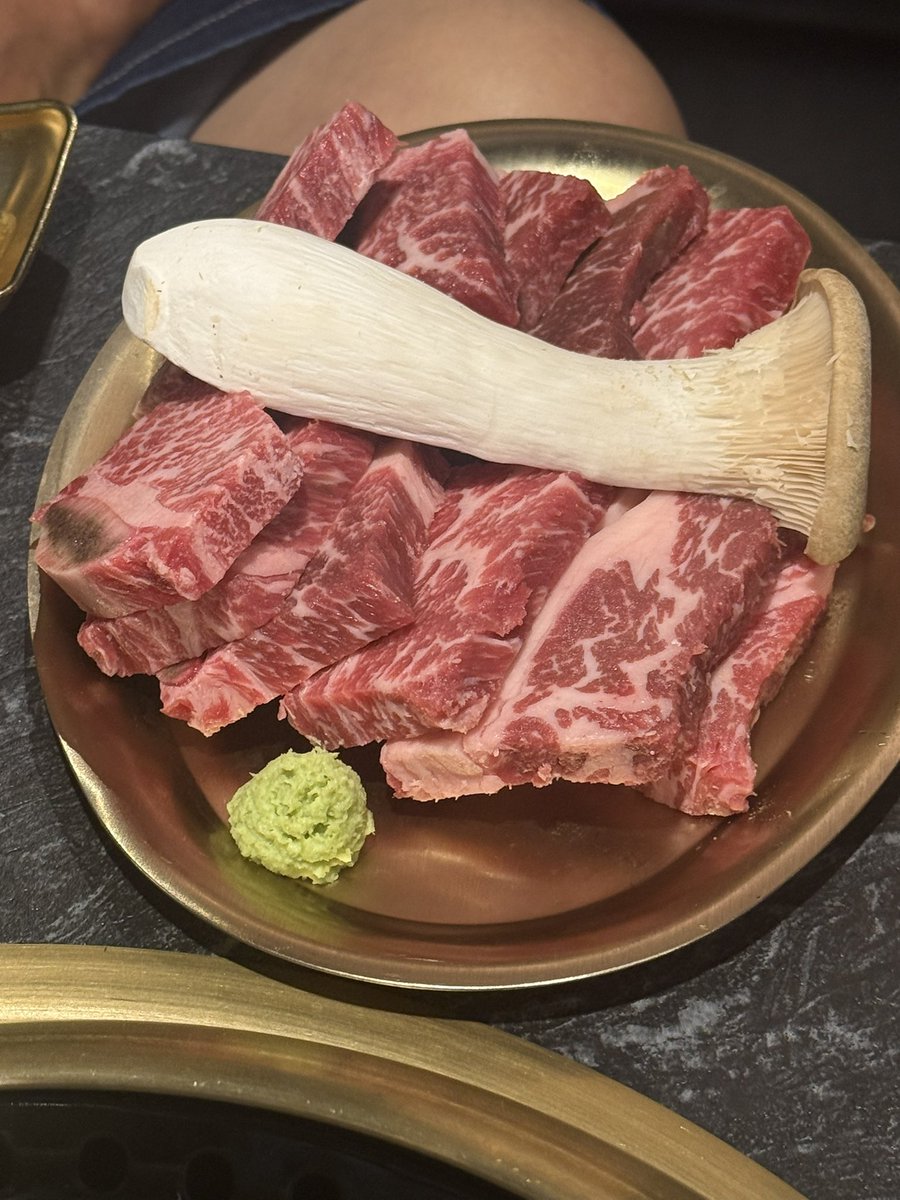 bboggeum_'s tweet photo. 꽃갈비 좋음이!!💗 https://t.co/FmzAnGYLtL