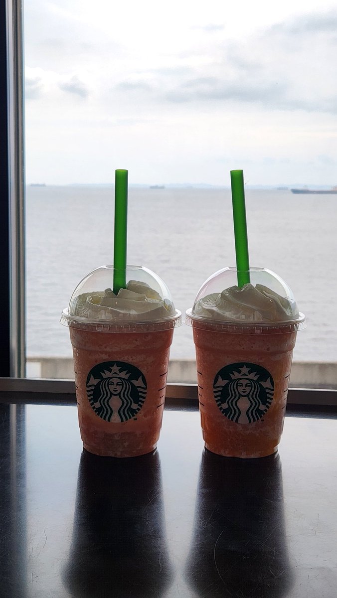 camome_FD3S's tweet photo. 初めての海ほたる https://t.co/ZiGV9Dx7tJ