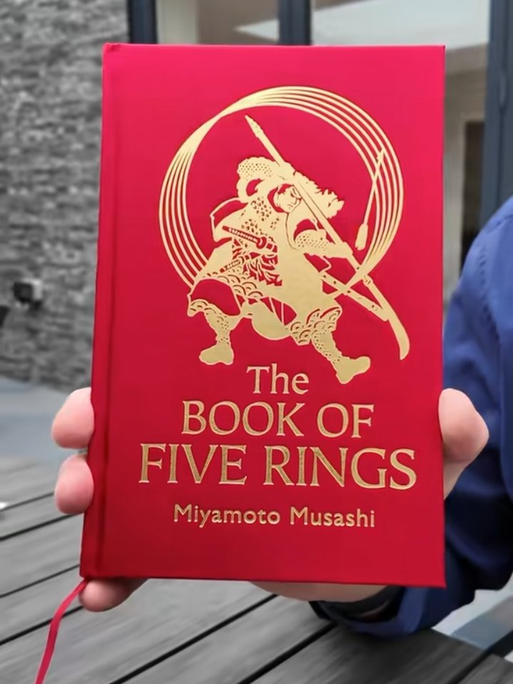 eagleseyeinc's tweet photo. i bet you can’t read this book and not see even the slightest transformation and mindset shift. https://t.co/vDG63x7US7