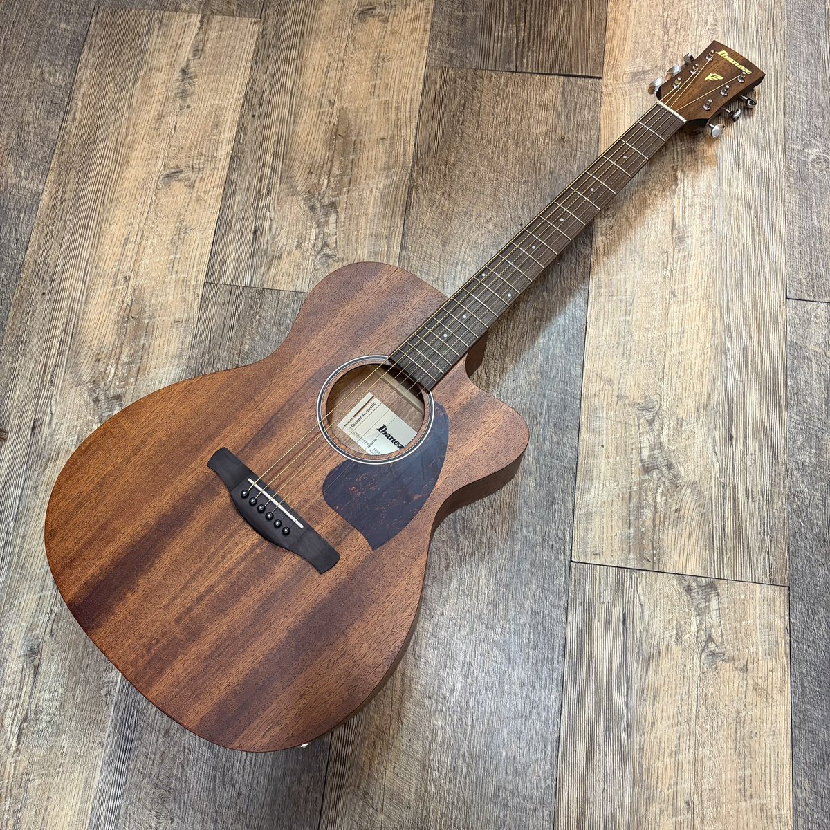 astronauts69's tweet photo. 新入荷⑤
IbanezのエレアコPC12MHCE

使用感が少ない美品です！

入門用にぴったりなギターなのでなるべく弾きやすくメンテナンスして販売します！ https://t.co/xe43mzH5o9