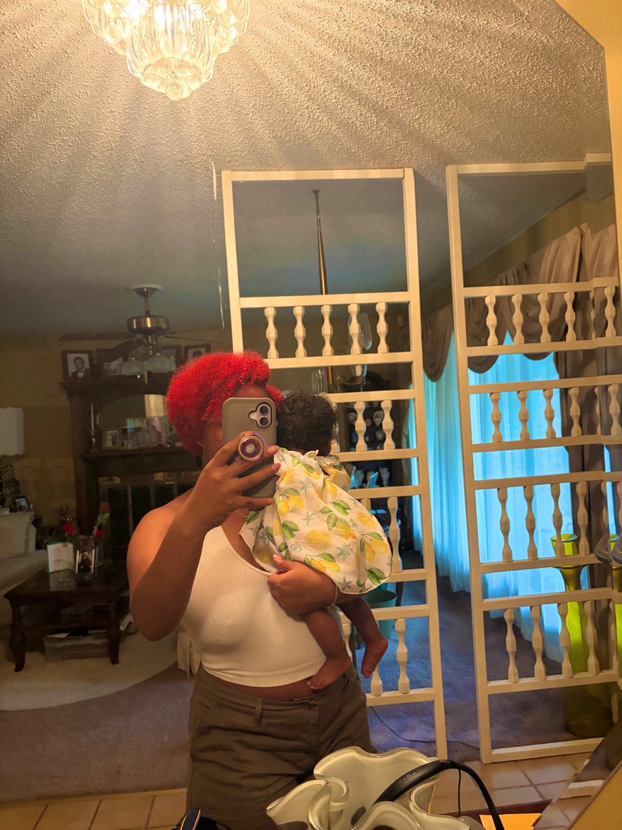 Milifromdalou's tweet photo. I love being a mom🥹 https://t.co/MgEmMvQXFy
