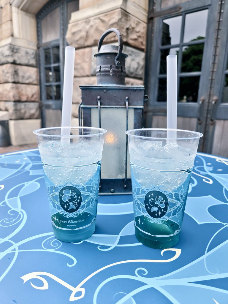 hhh_nanase's tweet photo. 先週ディズニーいって今週三重に行くという詰め込んだ予定だったけどすごく満足いく内容でした✨
ディズニーはバケパで行ったけどかなり良かったのでまた利用したい🤚(飲み放題最高)
コラボはまあまあ、メイキラちゃんはかわいい、ミジュマル至る所に居た(吹雪士郎はやっぱりずっと推し) https://t.co/SDTB9o1Zkc
