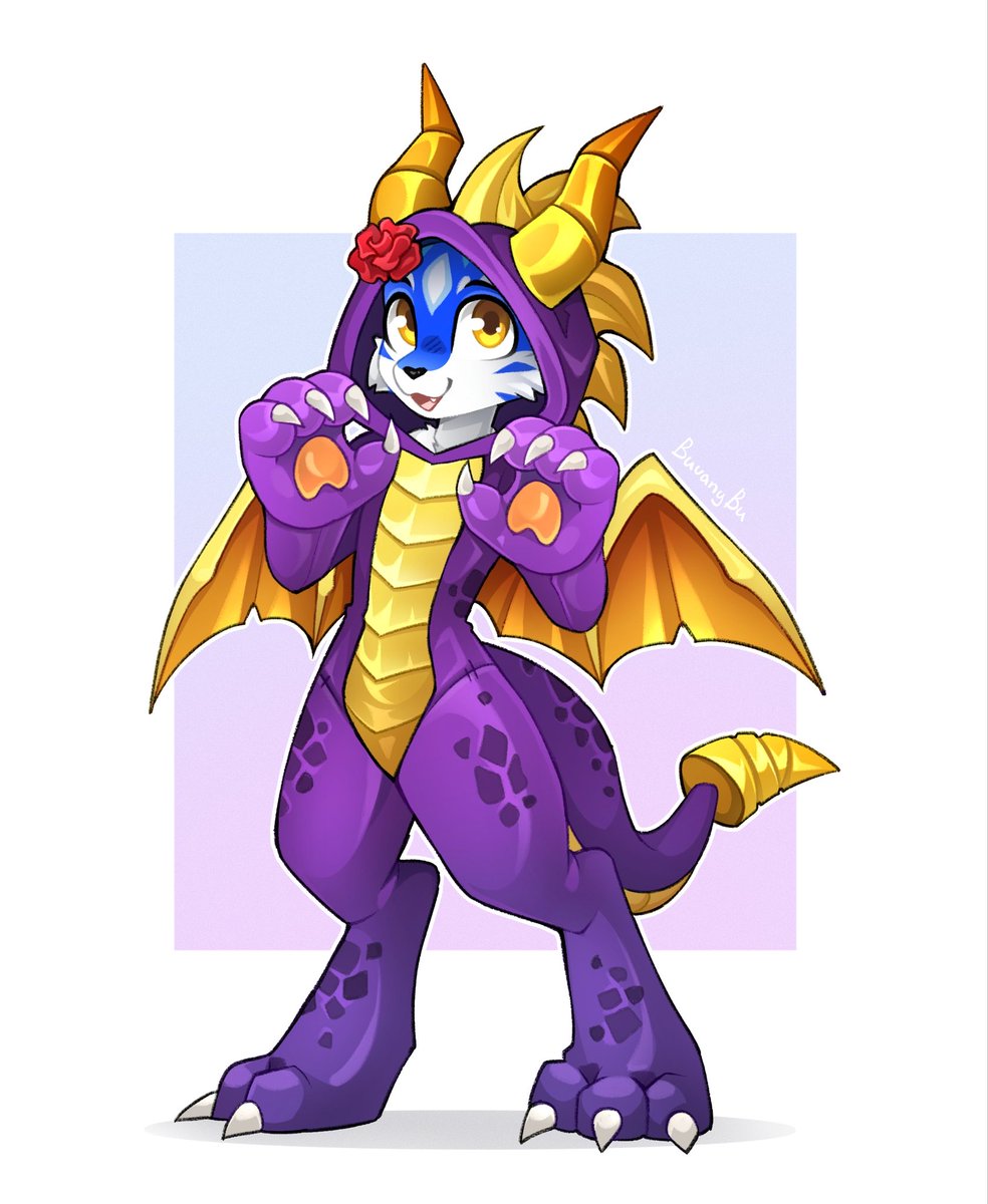 BuBuvany's tweet photo. Spyro costumes return! https://t.co/R7B9rD6MFX