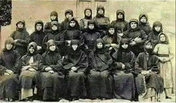Detayy1453's tweet photo. Olmasaydılar Olmazdık..

Osmanlı'nın Kahraman Kadınları 🌹 https://t.co/EU22TQnTzJ