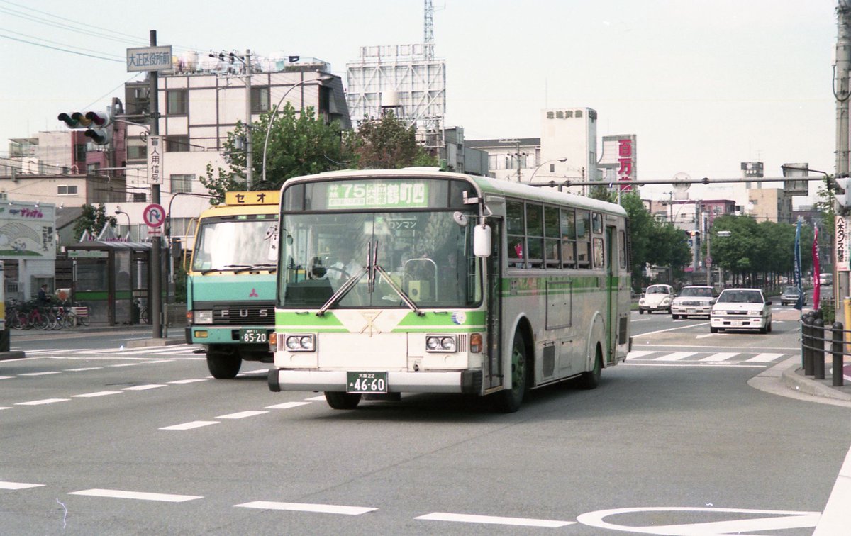 KyukoG67939's tweet photo. 7月5日にちなんで大阪市バス75号系統の写真を投稿します。
#大阪市交通局
#前後扉 https://t.co/PDzbb277zt