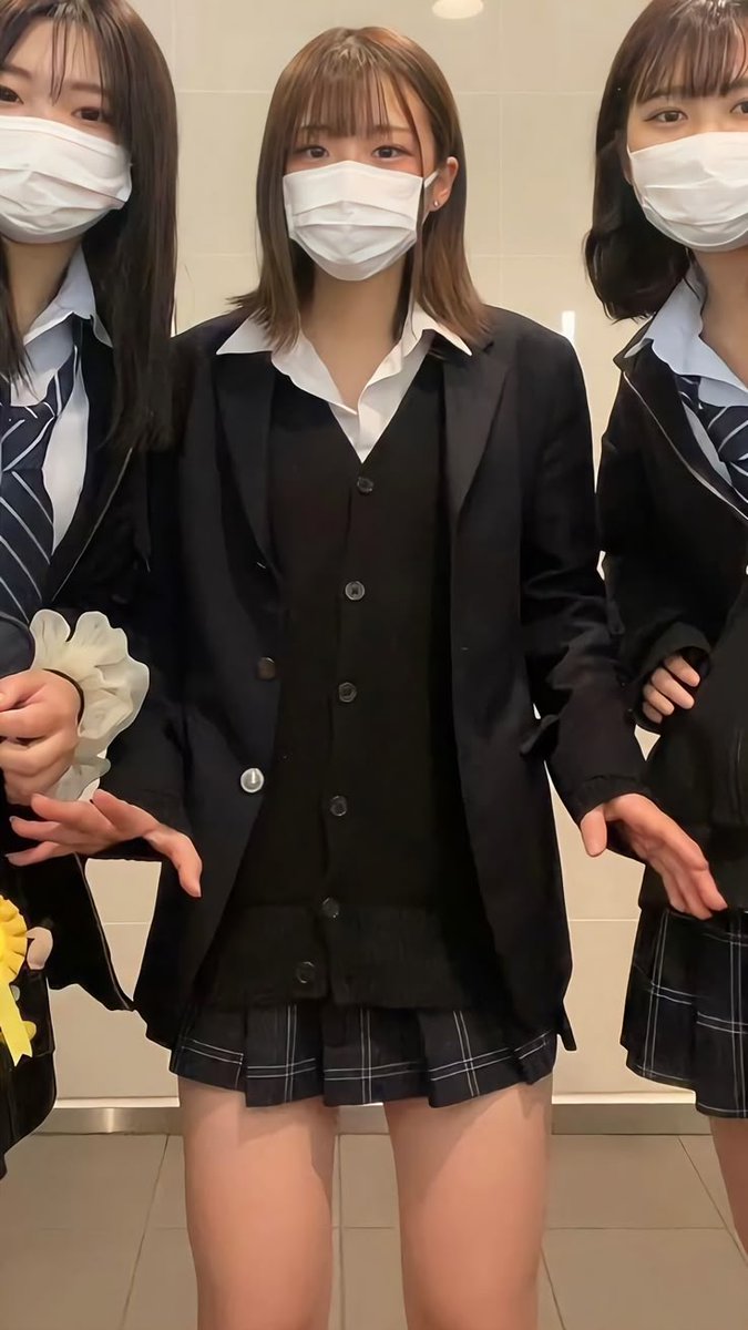 Li_cfr's tweet photo. は ぁ゛〜　ぃ　..  ♡
女の子 に見下されて興奮するようなまそ゛のお前ら。🖕🏻 ゛
特別 に、みなとか゛  の  〜 みそ　🧠 💦　潰してあそんて゛ あげよっか..👅
せ゛〜  ん ふ゛みなと  に捧げて、まそ゛ぺ  っ と　堕ちしよ 〜 ね。笑♡

#貼り合い #オナペ https://t.co/2i6k5I2mmP