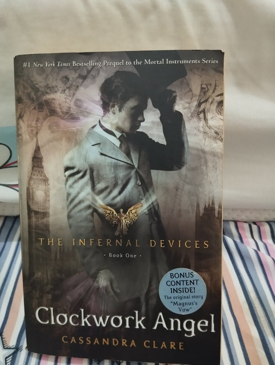 frenchskk's tweet photo. wts in rush clockwork angel &amp; clockwork prince (the infernal devices book 1&amp;2) by cassandra clare eng ver 45k/each take all 80k (bisa co 🍊) https://t.co/F07GO81DSw