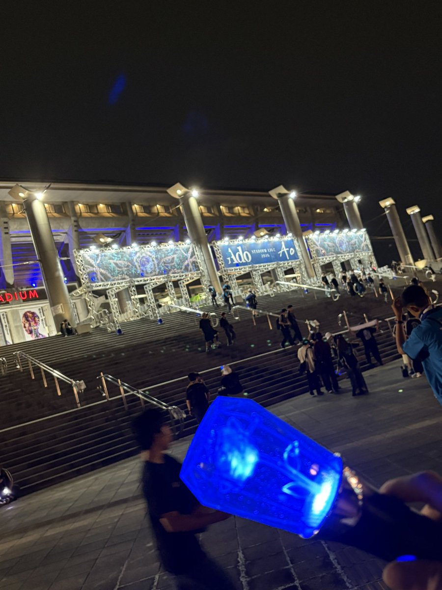 LAKE__daaaaa's tweet photo. 2日間最高に楽しすぎた！！！
神セトリと神演出ありがとうございます‼️
また10月お願いします🙏
 #Ado
 #Ado_Ao https://t.co/sXY22eWpqO