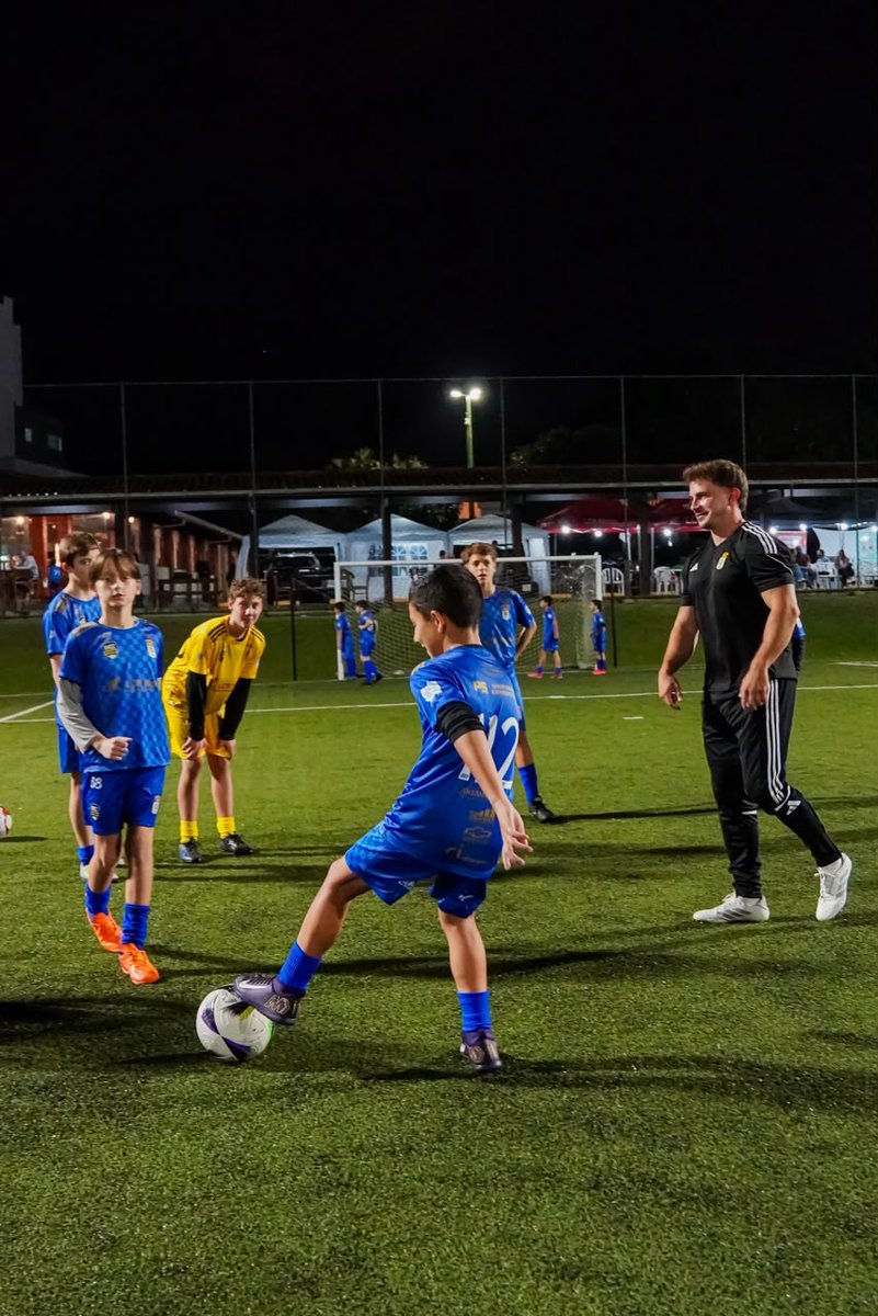 FundacionRO's tweet photo. 2️⃣ª edición del Campus Real Oviedo en Belavista (Belacamp 2026) 

🇧🇷 Santa Catarina, Brasil 📍

💪🏻 120 chicos pudieron disfrutar de la metodología azul, gracias  a dos técnicos del Club, y vivir una experiencia 🔝

@RealOviedo 
#FundaciónRO 🔵⚪ https://t.co/vyqDuFDhPk