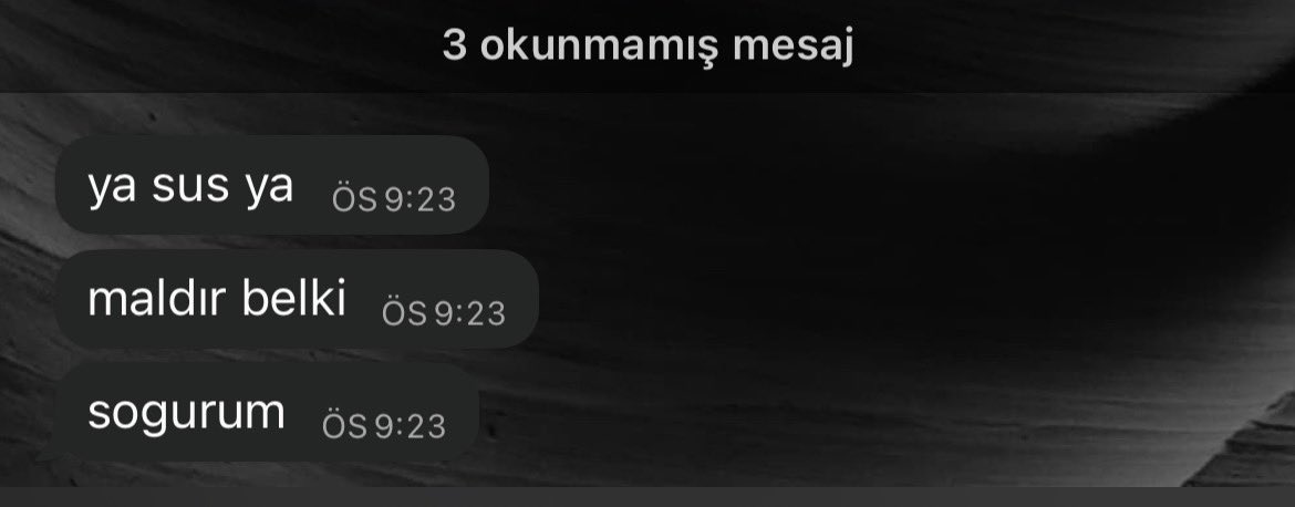 vierasein's tweet photo. 10 saat ilk mesaj uzerine kritik yaptigim arkadasim mesaji attiktan sonra soyle bir sey yazdi. kizlar biraz seydir https://t.co/7PJckIMSGy
