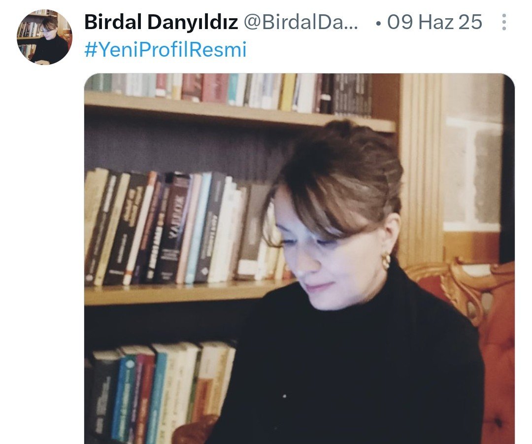 Arnavut_Esra's tweet photo. Bu hayatta tanıdığım en naif,en zarif, en tatlı kadını . Bir verirsen on verir. Bir adım gelene on adım gelir . Atlas Sinemalarının en güzel müdiresi . Takip ederseniz çok sevinirim. Bu arada Ağustos ayına kadar Atlas Sinemalarında devam edecek James Cameron orjinal eserleri müzesini ziyaret etmeyi unutmayın .

👇👇

@BirdalDanyildiz