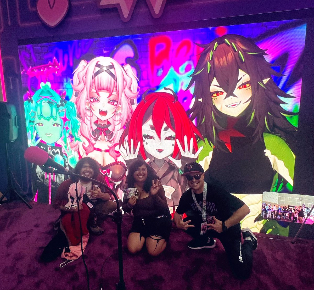 matadorart64's tweet photo. We 🩵🩷❤️💚 @TheBEASTIEZ 
#AX2026 #beastARTZ #VTuber https://t.co/ZbJXz97Lfc