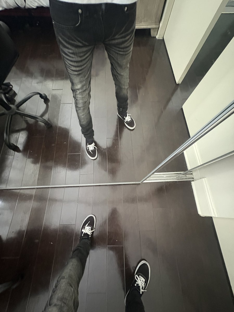 33rdvault's tweet photo. @hedi @ysl https://t.co/nxXsmESJyy