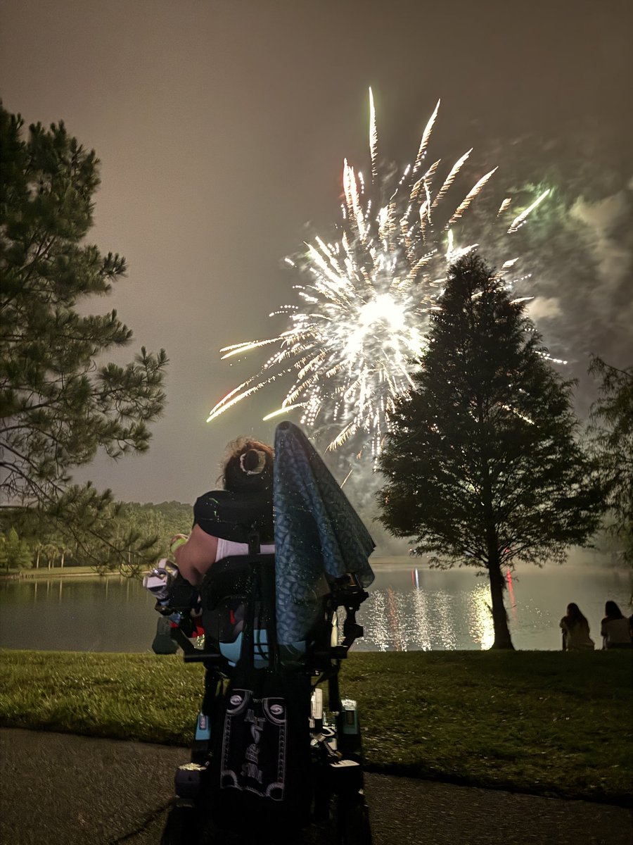 RebelTanea's tweet photo. Was this my last fourth of the July? I don’t know, but I got out of the house even though very difficult, just in case it was. These are the Cowboys conversations that are my norm now.
#ALS can suck it https://t.co/w0zJcsvBl2