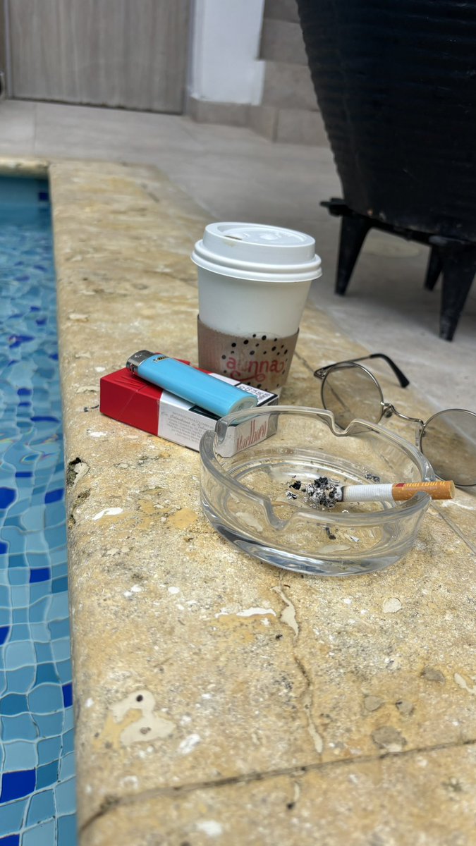 312photowizard's tweet photo. Vacation time yay https://t.co/7eWLM1DwsZ