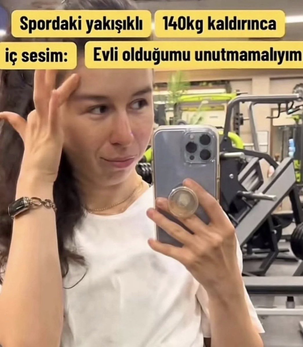 kuralsizm31's tweet photo. vay aq m4ymununa bak sen.. 3/10 tipiyle evlenebildiği için şükretmesi gerekirken bi de utanmadan aldatmanın hayalini kuruyor.. hipergami durdurdulamıyor dünyaya yardım çığlığı https://t.co/7Y1jdmqsjE