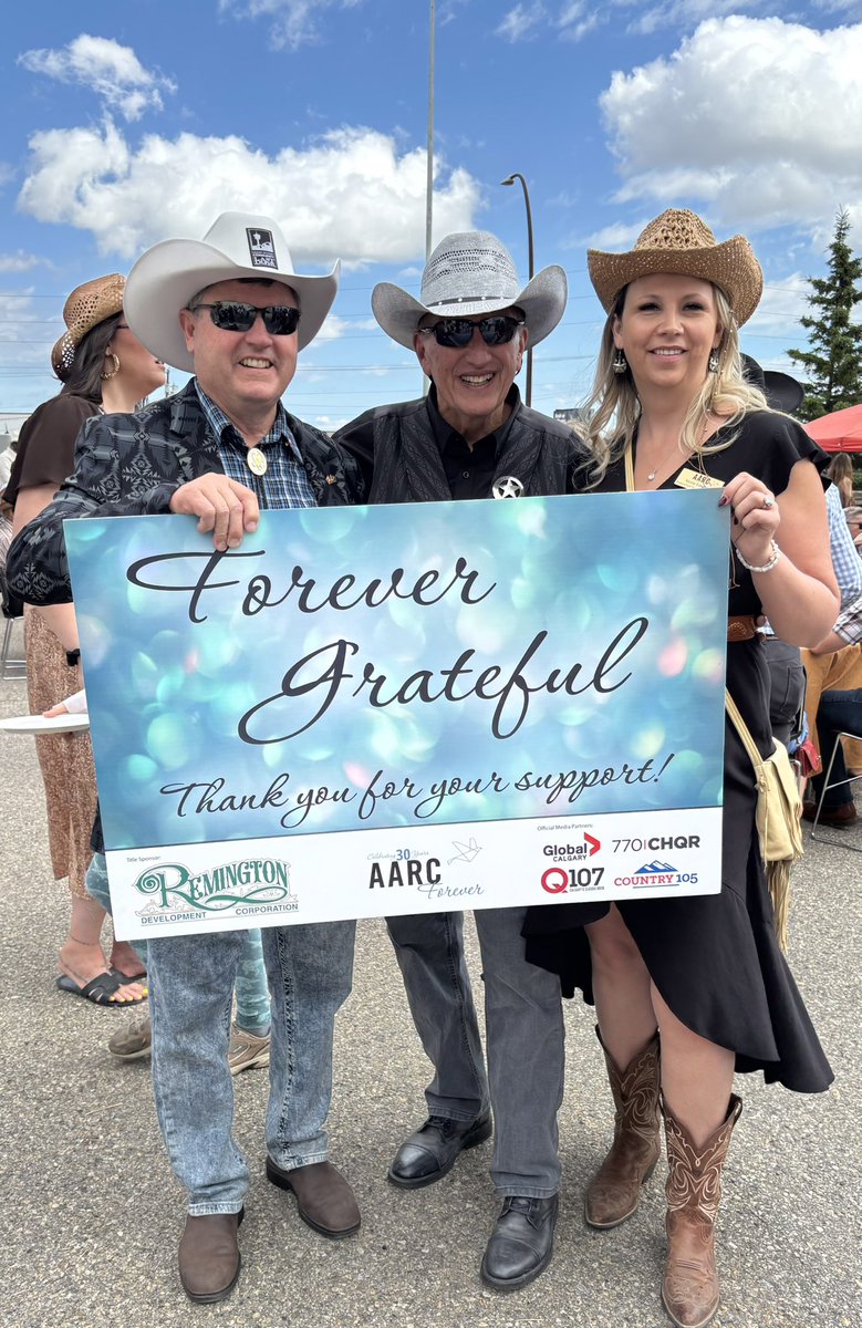 Richard4Alberta's tweet photo. It is always such a pleasure to be at the Alberta Adolescent Recovery Centre.

AARC’s treatment program is designed for youth 12 to 21 who are diagnosed with substance use disorder.

Addiction is a treatable illness and there is always hope.

“Wake up.  Save lives.  Repeat.” https://t.co/cMHtAYQnlW