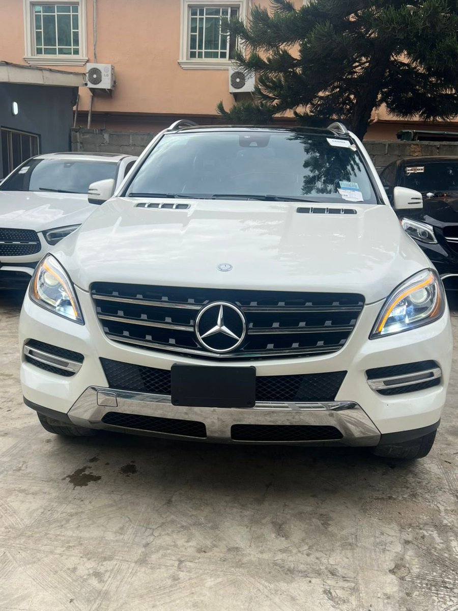 echidiimemotors's tweet photo. 𝕏 The Exquisite 2013 MERCEDES-BENZ ML350 (Imported/Foreign-Used).
Acquisition Value:₦23,99,999. Only🪶

A meticulously preserved masterpiece offering velutinous comfort, whisper-quiet performance, and enduring prestige. 

Secure ownership with just a 40% deposit and flexible 12-48 month financing.

Payments accepted via Naira, Dollar, USDT, or Bitcoin.

Curated by Echitk🪶