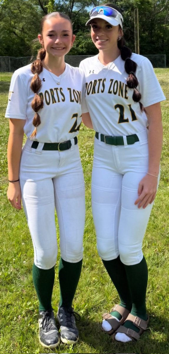 SZ_SB_Recruits's tweet photo. Sisters SZ P/OF Alexis Goodfellow '27 &amp; SZ P/1B Lydia Goodfellow '30 both tossed no-no's at THE TNT SHOWCASE!!!!! https://t.co/i5MWDFMvKP