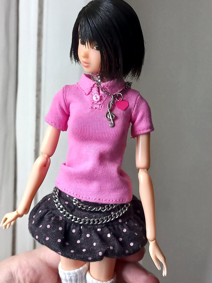 bratzzmaru's tweet photo. got her this cute skirt recently https://t.co/dw8CEdySY0