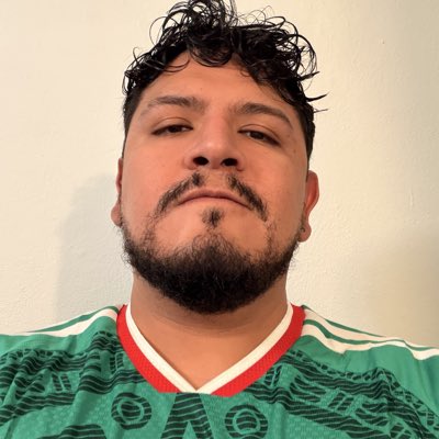 narakuis's tweet photo. #NuevaFotoDePerfil https://t.co/bNYTFEwNim