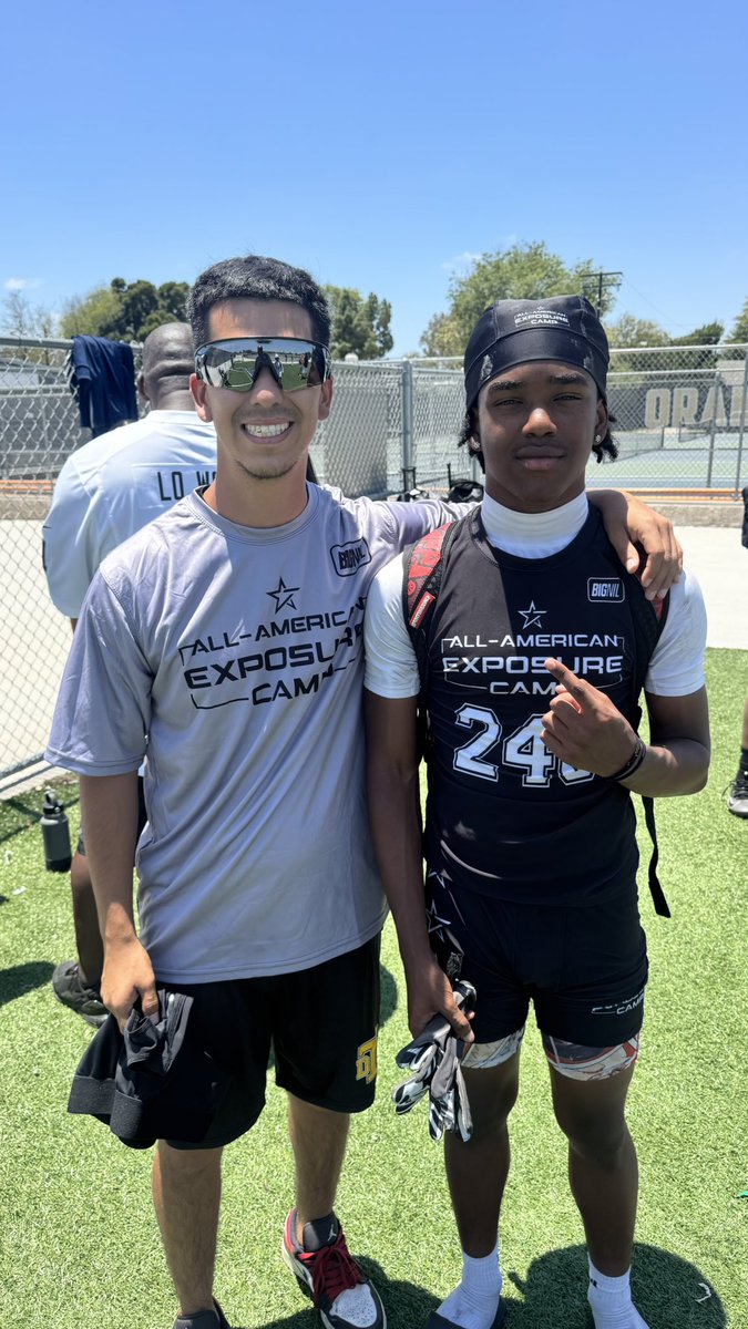 Boogieed1_'s tweet photo. Great experience competing at the All-American Exposure Camp with Coach Lo. Grateful for the opportunity to learn, compete against great talent, and continue getting better every rep. Thank you to everyone who made the event possible. More work to do this is just the beginning. ATL OTW ✈️ #AGTG #AllAmericanExposure #ClassOf2030 #StudentAthlete #Recruiting @CoachD_Bham @bcchsfbpatriots