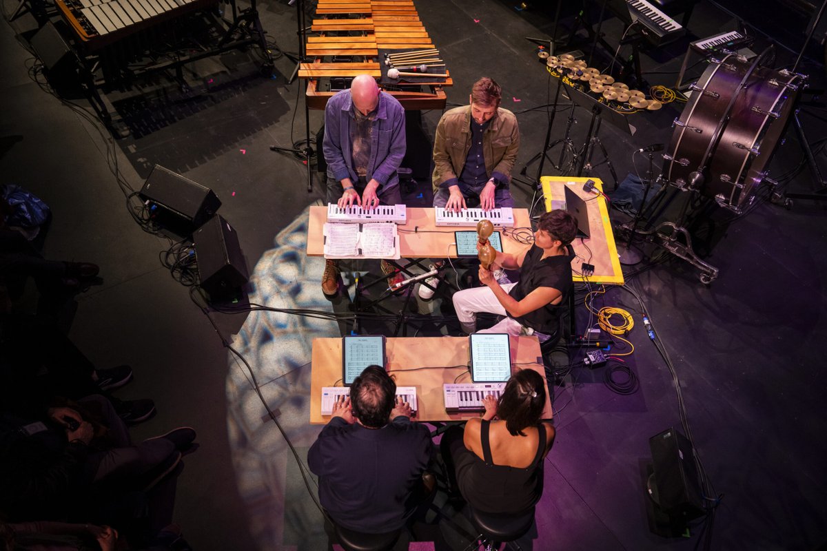dymaxiongroove's tweet photo. John Luther Adams opening outdoors at Long Play — music that doesn't reflect nature, it *is* nature. Plus Reich & Glass. This is what a Sunday should look like. 🌿
#Improvisation #DymaxionGroove #NoiseMusic
https://t.co/c7nn8YN9ym https://t.co/pm0zpNGJl5