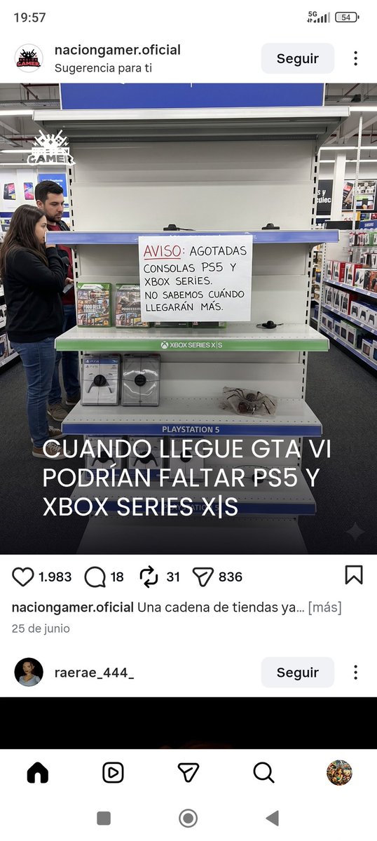 jenac1994's tweet photo. Yo abogo por no pillar consolas en físico. Mejor pillar consolas en digital y jugad con vuestra imaginación. No hay juego físico, no hay compra de consola que se pueda palpar. No es eso lo que planteáis, @PlayStation y @RockstarGames? https://t.co/QXRoHADXP1