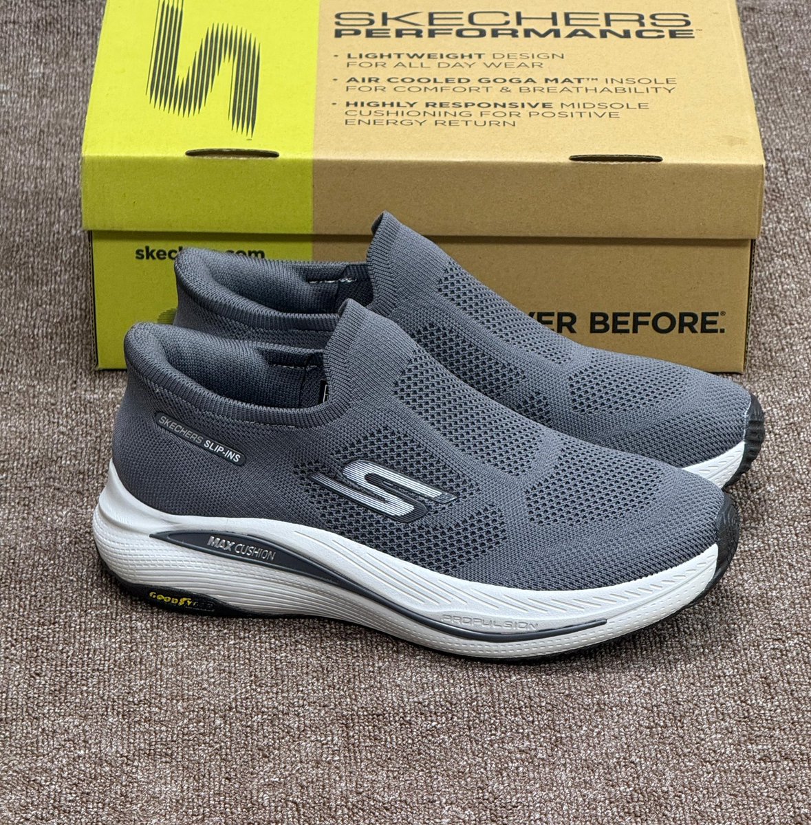 dinero_crocs's tweet photo. + Sizes 40 to 46 

Price: N28,000 https://t.co/YwtjcqGrOv