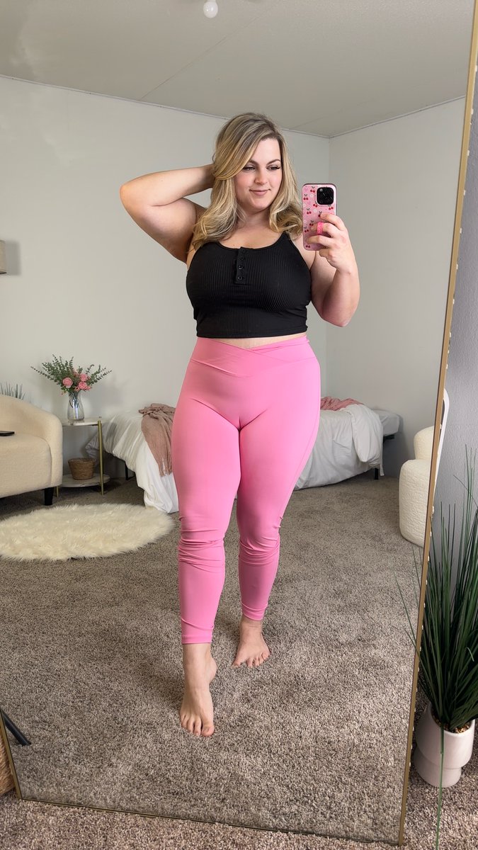 Strawberry Bree (@strawberrybreex) / Posts / X