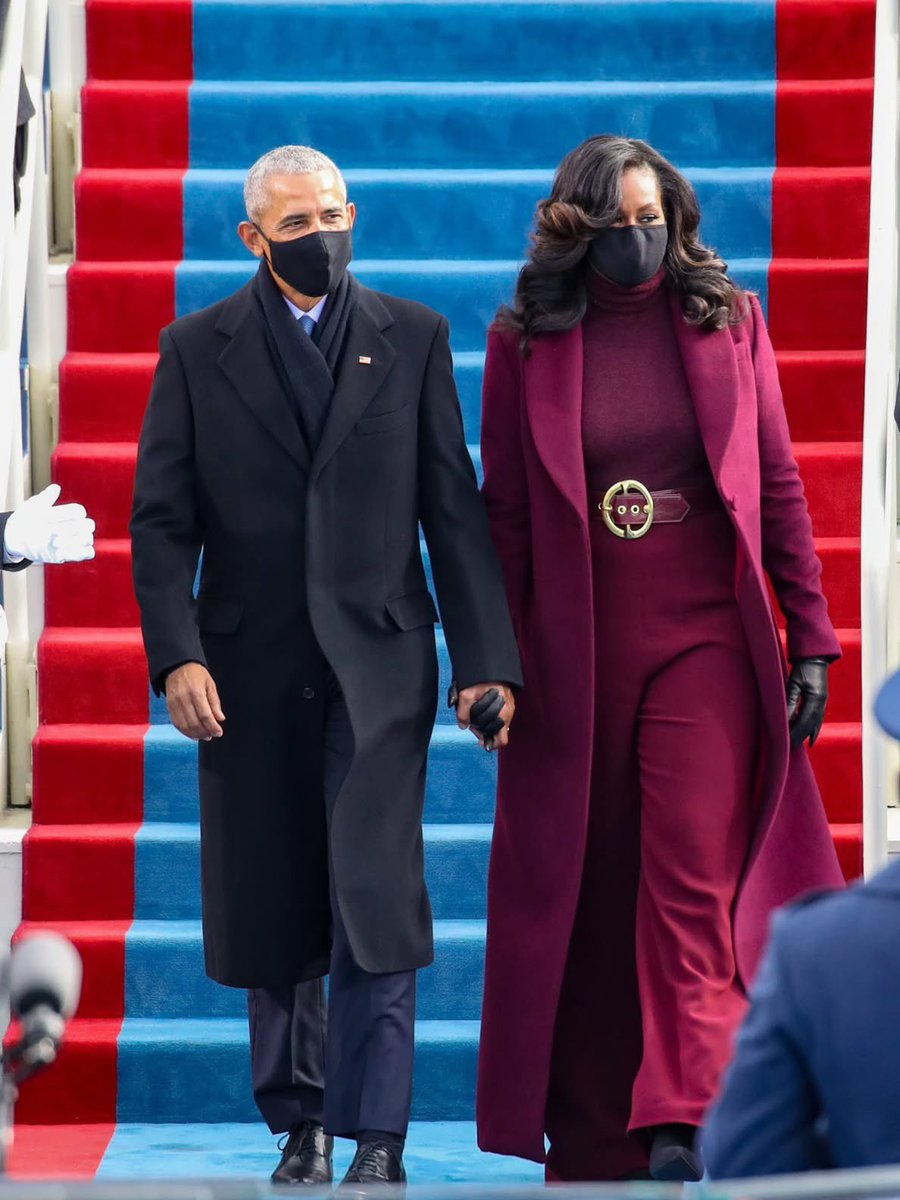 freakoutsideofx's tweet photo. Harvard and Princeton graduate, Grammy winner, and former First Lady Michelle Obama appreciation post https://t.co/Lbw9MKCnCA
