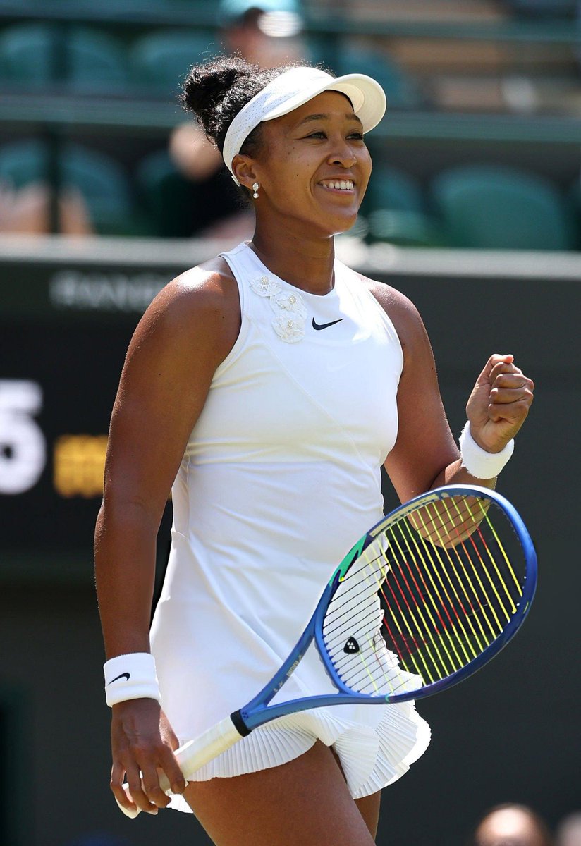Tiempodetenis1's tweet photo. 🚨 ¡Naomi Osaka derrotó a Aryna Sabalenka y está en cuartos de final en Wimbledon!

❌️ ¡La N°1  del mundo, ELIMINADA! https://t.co/d0GZNCXIMc
