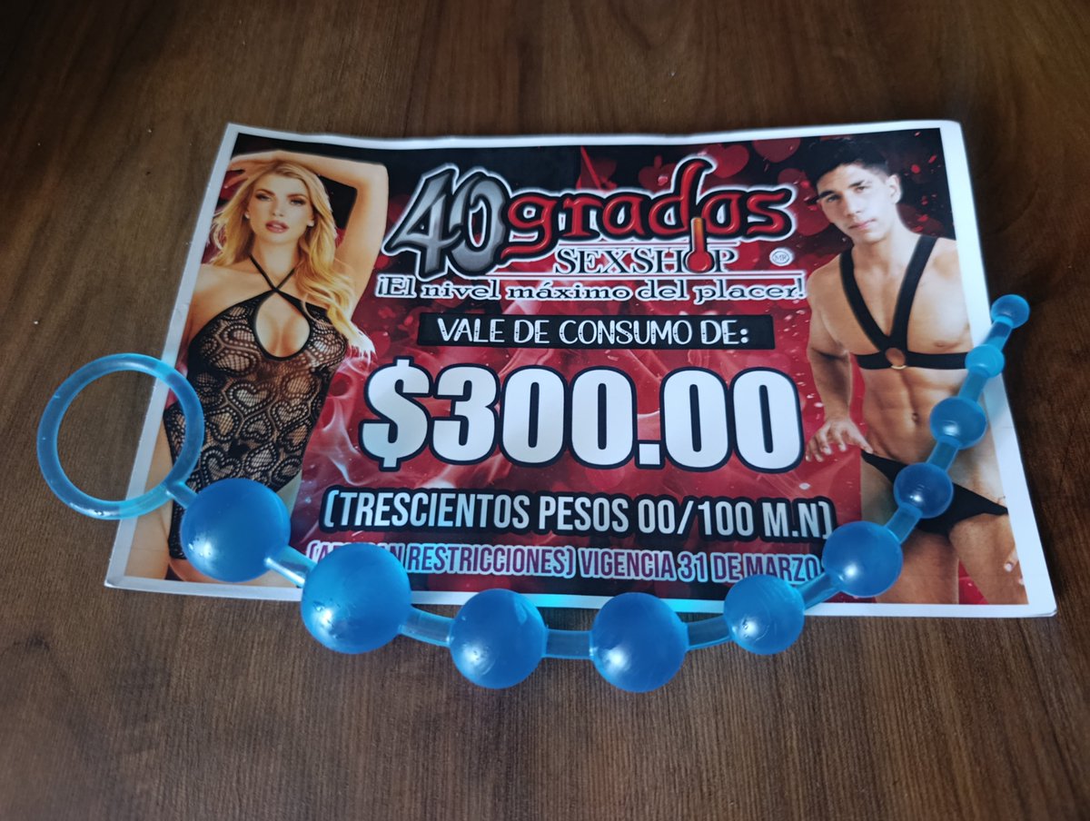 VilyMaga's tweet photo. Los regalos de ayer 🤤🤤🤤 https://t.co/88UPdhzD99