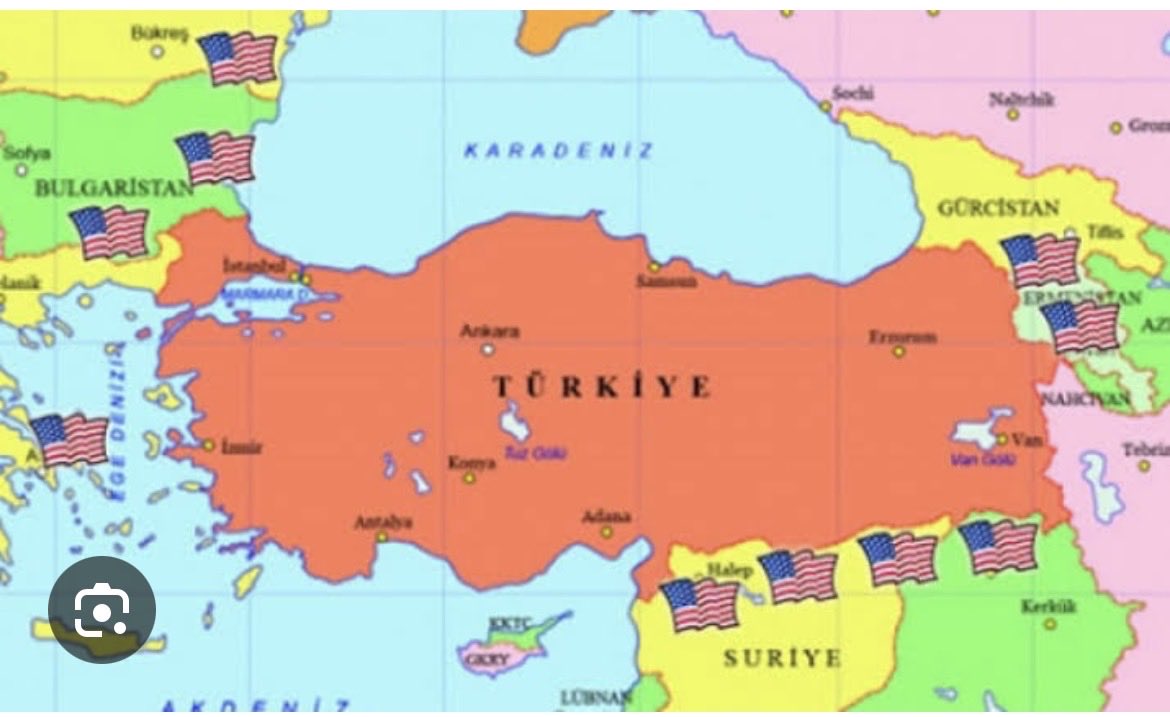 SuvakUmit's tweet photo. @BenanKepsutlu Tampon elinde ne var? Trampın elinde kandan başka, gözyaşından başka, Türkiye'ye doğrulttuğu namlulardan başka aşağıdaki haritadan başka ne var?  Bahsettiğiniz enerji koridoru bize değil Tramp ve Avrupa'ya lazım. Türkiye kimsenin uç beyliği de değildir, taşeronu da değildir. https://t.co/tcY5TCxuXD