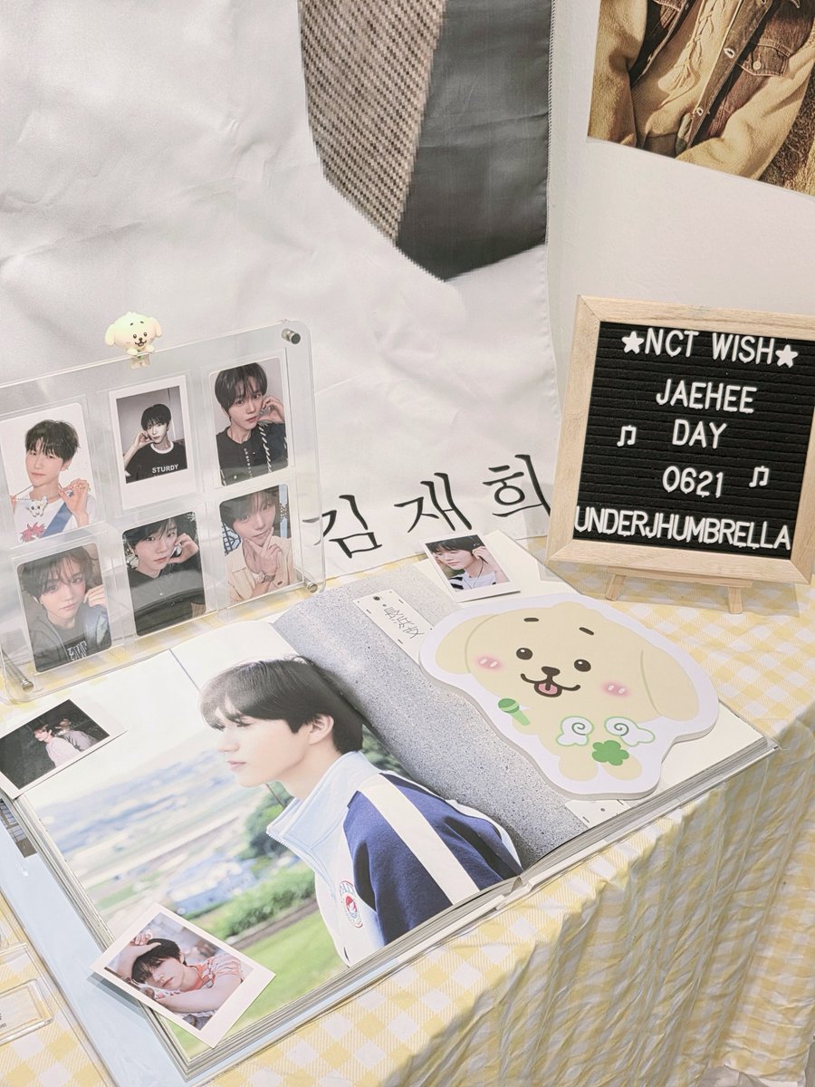 nctwishmy_event's tweet photo. A small throwback from June 21 💚

Thank you @for_ourwishies for reaching out to collaborate on this Jaehee CSE! And thank you to everyone who came by to celebrate Jaehee's 21st birthday! Are you taking good care of your succulents? 🤭 Till we meet again! 🌳

#UnderJHUmbrella https://t.co/3EWhRzFFvy