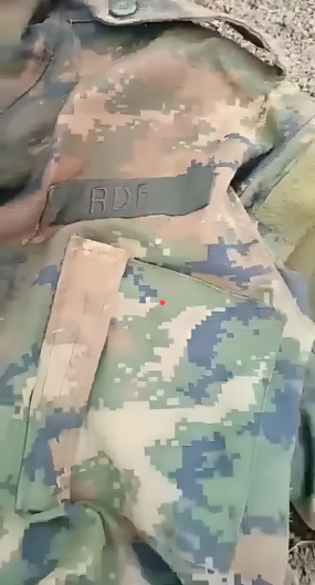 Newsupdateer's tweet photo. Les forces armées de la République Démocratique du Congo #FARDC soutenues par #wazalendo et #FDNB, ont tendu une embuscade à plusieurs éléments des Forces de Défense Rwandaises ainsi qu'aux auxiliaires #M23, #Twirwaneho et #RedTabara dans les hauts plateaux de #Minembwe à Fizi https://t.co/NL4TxJQ80h