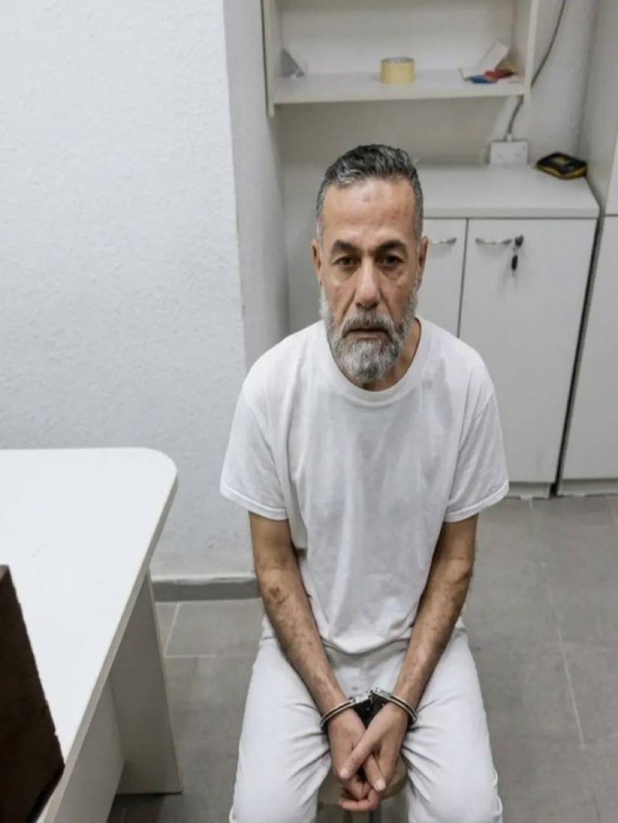Abu_Salah9's tweet photo. حياة الدكتور حسام أبو صفية في خطر حقيقي الآن ، الطبيب معرض للموت في أي لحظة !!

لمن لا زال يهتم https://t.co/f8XbhFhnm1
