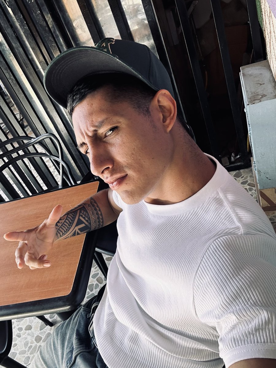 CarlosLoai60403's tweet photo. Solll solecitooo ☀️ https://t.co/Ar6mKa1HOJ