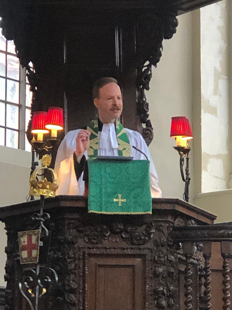 Garlickhythe's tweet photo. With warm wishes (in every sense ) and blessings to all our followers and friends on this Fifth Sunday after Trinity.  

It was a pleasure to welcome as guest preacher this morning Fr Evan McWilliams. https://t.co/XiC8VX2Bvm