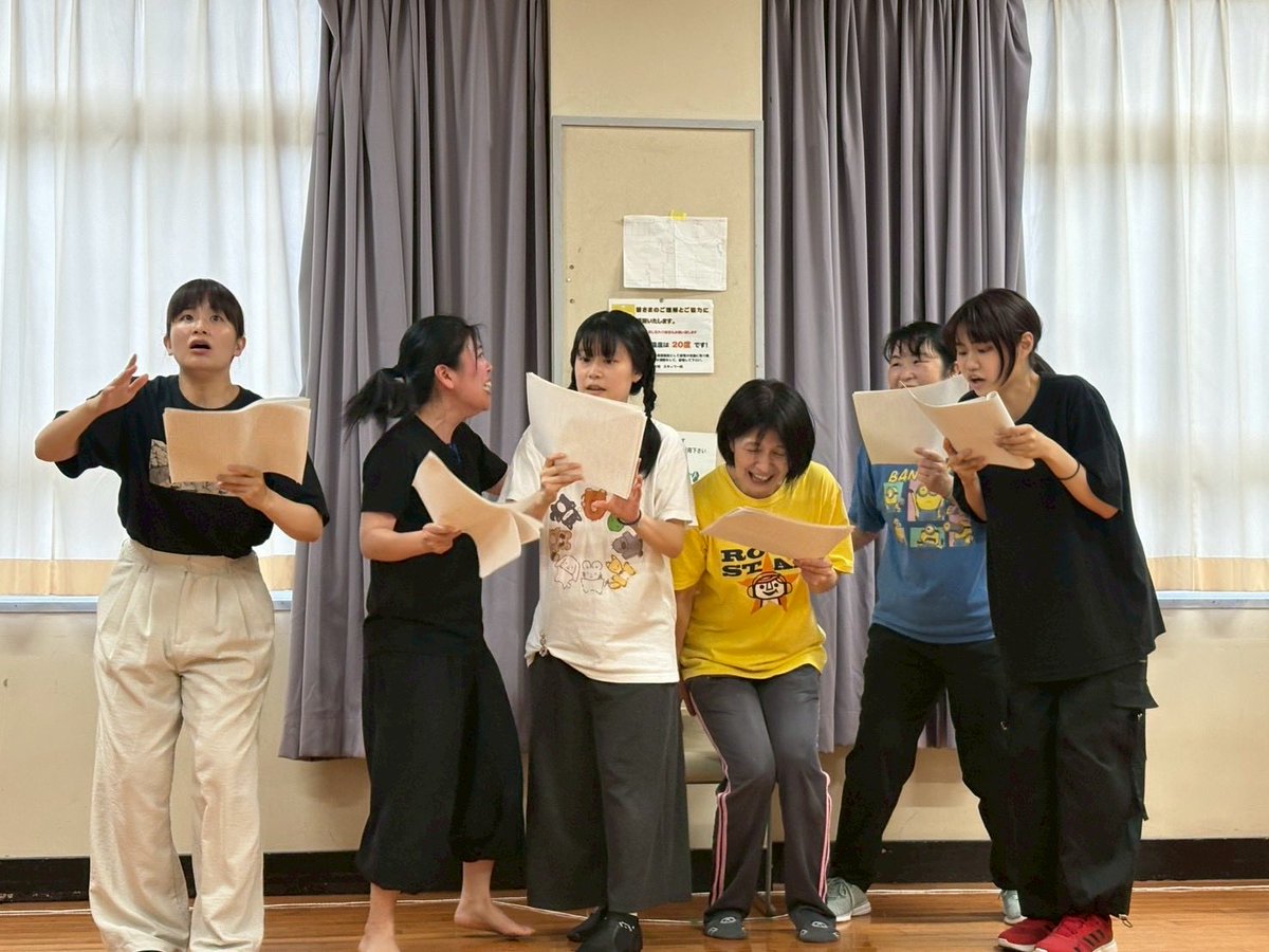 fruitsfluorite's tweet photo. ソワワ、どんな子だろう。
今もらっている台本の範囲ではわからないことだらけ。
少しずつ丁寧に向き合っていきたいです。
しげしゃんともキドリとも全然違うキャラになります。
＃魚雷モグラ26 https://t.co/wC7sD2vbFb
