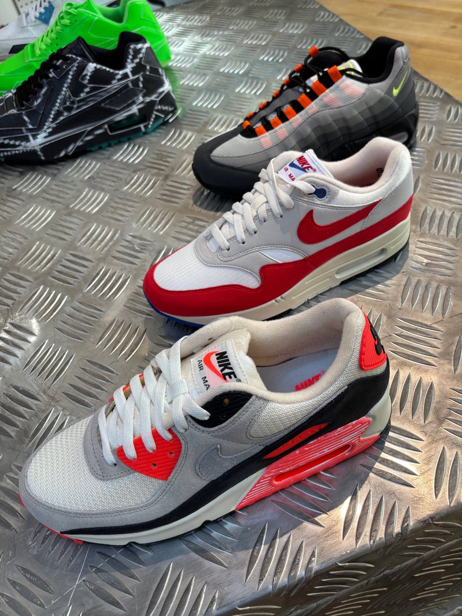 uppersnkrs's tweet photo. Nike a prévu un pack d’Air Max “Lost and Found” avec une 1, une 90 et une 95 ! 👀

📆 : sortie prévue au printemps 2027

Vous en pensez quoi ? Cop ou drop ? 🤔 https://t.co/FNcN5yys9K