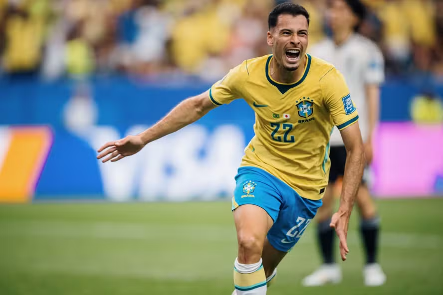 WiniSports's tweet photo. 🇧🇷 BRASIL ESCALADO PARA AS OITAVAS DE FINAL!

🏆 Copa do Mundo 2026

🇧🇷 Brasil 🆚 Noruega 🇳🇴

📋 Time titular:

1 - Alisson
13 - Danilo
4 - Marquinhos
3 - Gabriel Magalhães
16 - Douglas Santos
5 - Casemiro
8 - Bruno Guimarães
22 - Gabriel Martinelli
7 - Vini Jr
9- Matheus Cunha
26 - Rayan

👔 Técnico: Carlo Ancelotti

🔰Agora é  vencer para seguir vivo na busca pelo hexacampeonato!