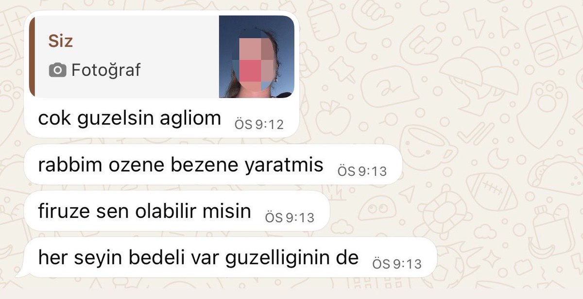 sbdlnn's tweet photo. biz lovebombingi azradan yiyince afiyetleriz https://t.co/pqmyvbrMW5