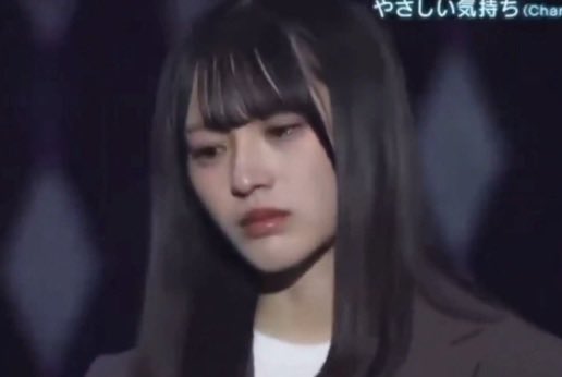 c_an19's tweet photo. 大越ひなのの件については色んなとこで切り抜き回ってるけど、単純に練習不足でしょうねー。

でも歌よりステージ上でこの顔する方がやばい。
お金もらってるのにこの顔はプロ意識無さすぎ。
Charaへのリスペクトの欠片もないな。
この程度で病むくらいなら早いうちやめて就職したほうがいいと思う。 https://t.co/55PNXyRCOr