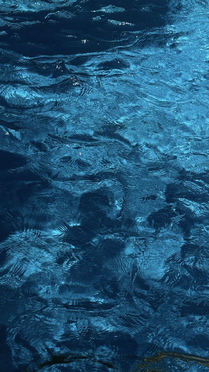 InlokyO's tweet photo. water. https://t.co/7LLSp9Ju8L