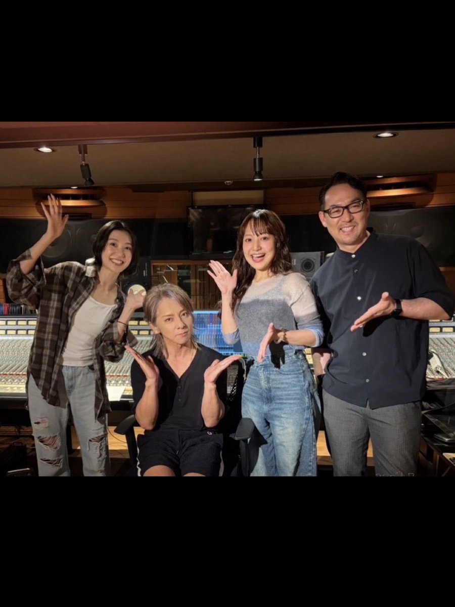 junhanaofficial's tweet photo. お楽しみに！！！！！ https://t.co/IqwPBYJKA3